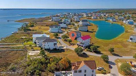 704 Cannonsgate Drive Newport NC 28570