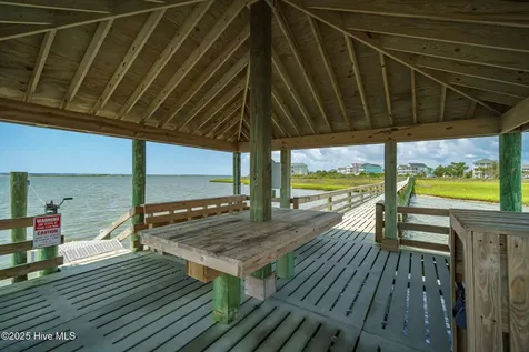 704 Cannonsgate Drive Newport NC 28570