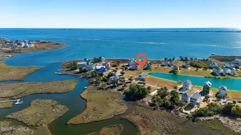 704 Cannonsgate Drive Newport NC 28570