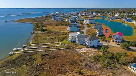 704 Cannonsgate Drive Newport NC 28570