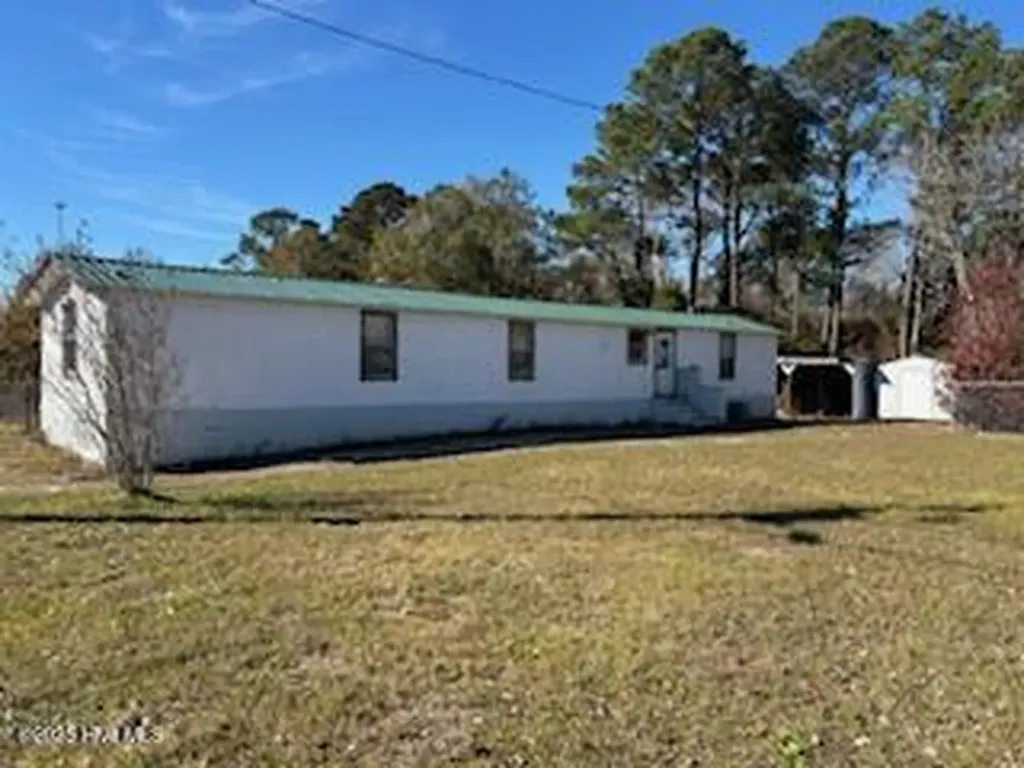 13241 Us Highway 17 Hampstead NC 28443