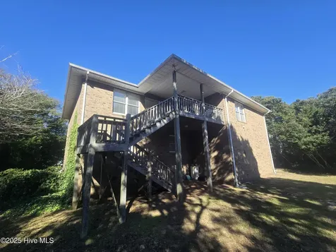 5901 Mclean Street Emerald Isle NC 28594