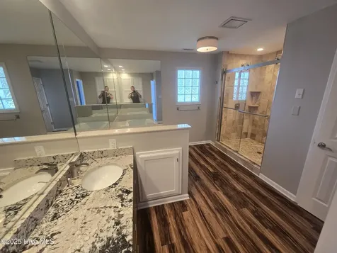 5901 Mclean Street Emerald Isle NC 28594