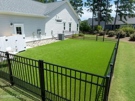 145 W Keel Drive Hampstead NC 28443
