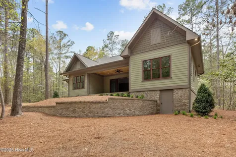 12 Hemlock Court Pinehurst NC 28374