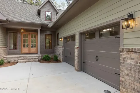 12 Hemlock Court Pinehurst NC 28374