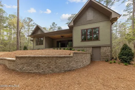 12 Hemlock Court Pinehurst NC 28374