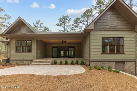 12 Hemlock Court Pinehurst NC 28374