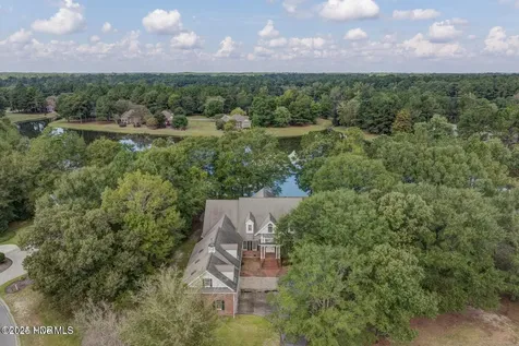 140 River Woods Drive Wallace NC 28466