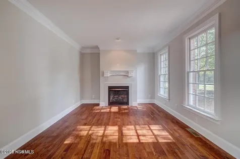 140 River Woods Drive Wallace NC 28466