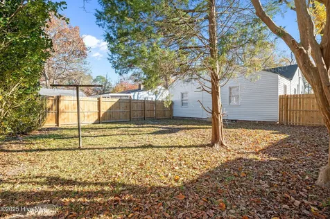 405 Arbor Street Greenville NC 27834