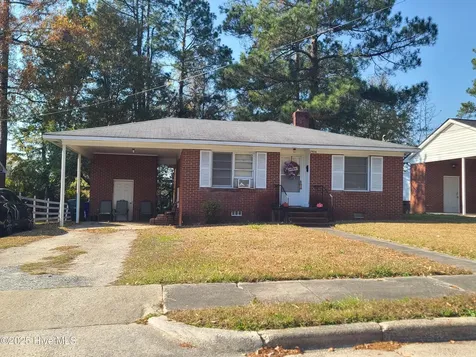 1904 Northwood Drive Kinston NC 28501