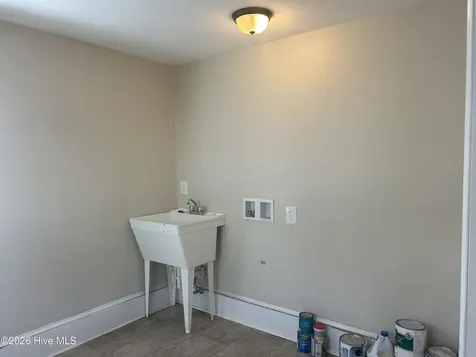 405 Sunset Avenue Clinton NC 28328