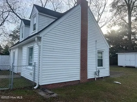 405 Sunset Avenue Clinton NC 28328