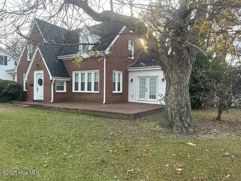 405 Sunset Avenue Clinton NC 28328