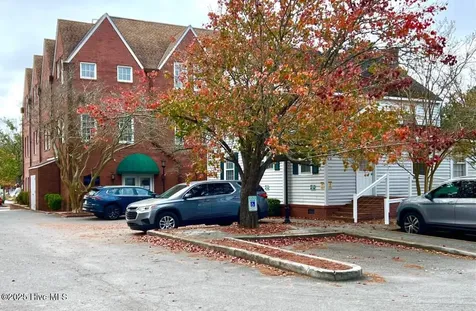 220 S Front Street New Bern NC 28560