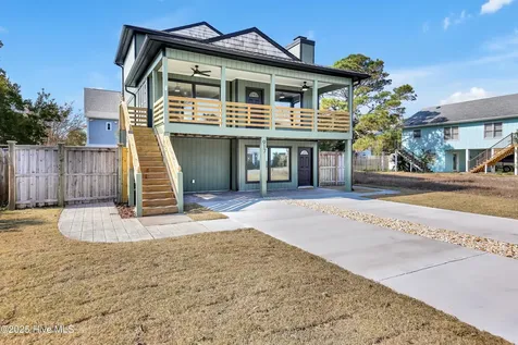 917 Riptide Lane Carolina Beach NC 28428