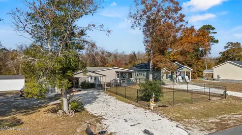2157 Lakeside Avenue SW Supply NC 28462