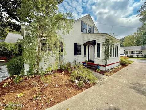 3340 North Green Street Farmville NC 27828