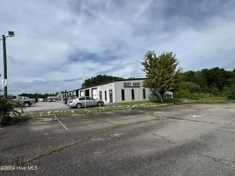 1708 E Broad Avenue Rockingham NC 28379