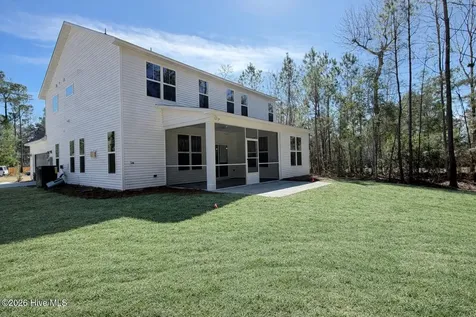 227 Hickory Lane Hampstead NC 28443