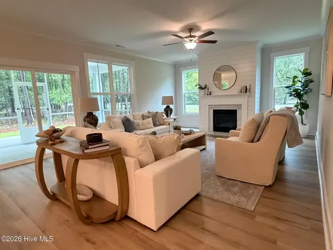 227 Hickory Lane Hampstead NC 28443