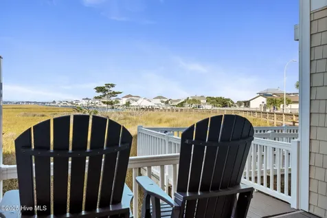 602 W Ft Macon Road Atlantic Beach NC 28512