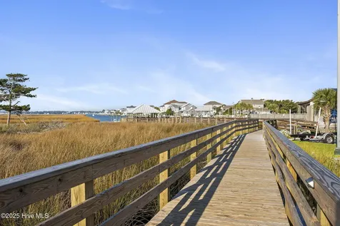 602 W Ft Macon Road Atlantic Beach NC 28512