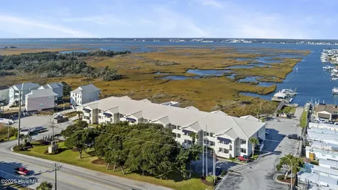 602 W Ft Macon Road Atlantic Beach NC 28512