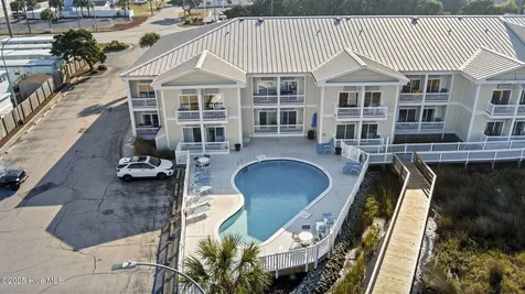 602 W Ft Macon Road Atlantic Beach NC 28512