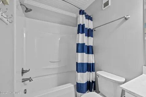 1904 E Ft Macon Road Atlantic Beach NC 28512