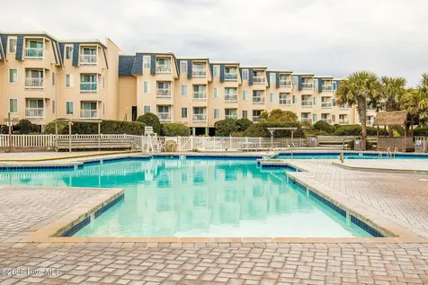 1904 E Ft Macon Road Atlantic Beach NC 28512
