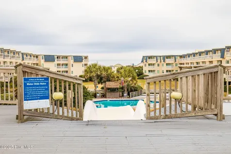 1904 E Ft Macon Road Atlantic Beach NC 28512