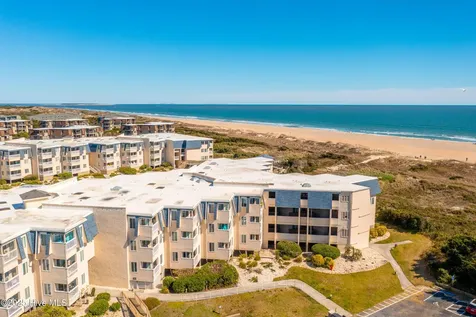 1904 E Ft Macon Road Atlantic Beach NC 28512