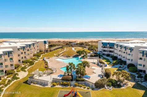 1904 E Ft Macon Road Atlantic Beach NC 28512