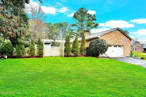 108 Wilkshire Drive Greenville NC 27858