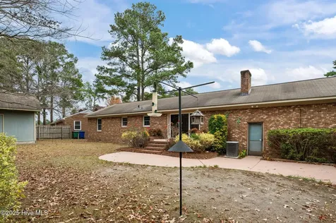108 Wilkshire Drive Greenville NC 27858