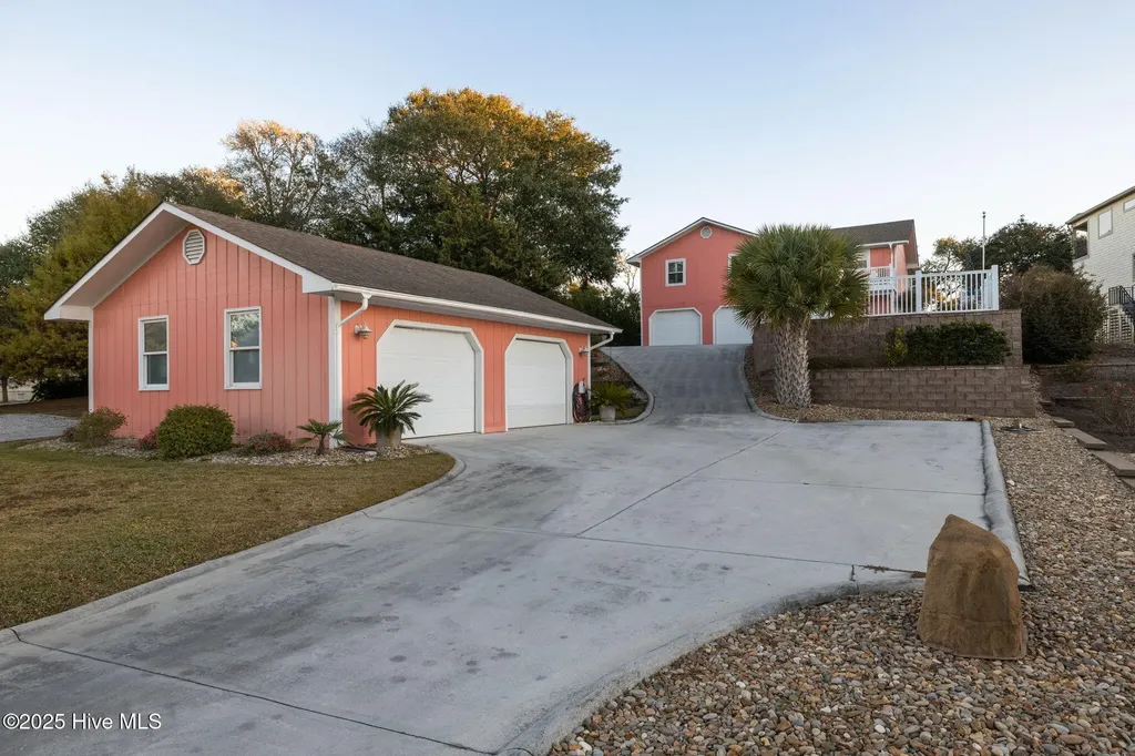 7023 Archers Creek Drive Emerald Isle NC 28594