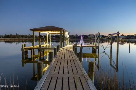 7023 Archers Creek Drive Emerald Isle NC 28594
