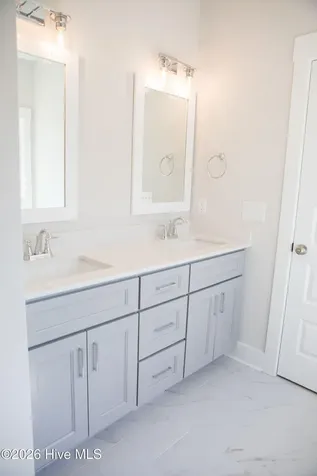 115 Brisbayne Circle La Grange NC 28551