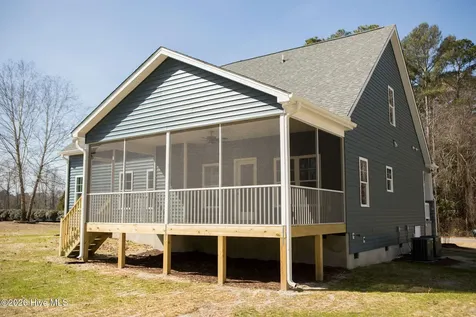 115 Brisbayne Circle La Grange NC 28551