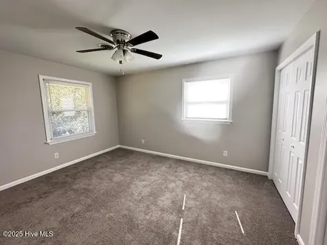 422 Pine Valley Road Jacksonville NC 28546