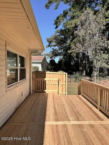 422 Pine Valley Road Jacksonville NC 28546