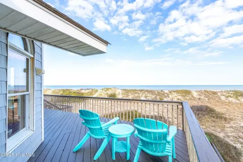 721 Crown Point Circle Corolla NC 27927