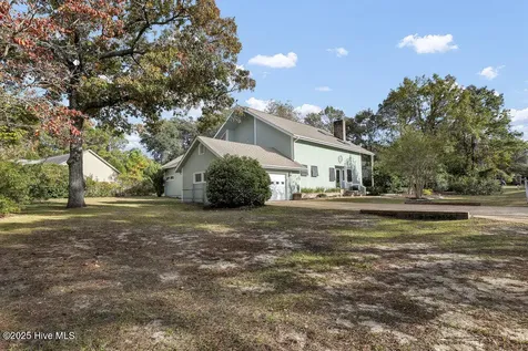 2001 Cordgrass Road Hampstead NC 28443
