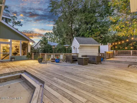 2001 Cordgrass Road Hampstead NC 28443