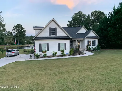 127 Shaw Drive West End NC 27376