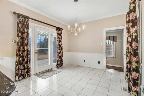 702 Hillcrest Drive Mount Olive NC 28365