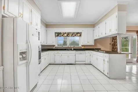 702 Hillcrest Drive Mount Olive NC 28365