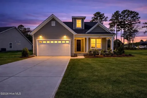 857 Fairway Road Ayden NC 28513